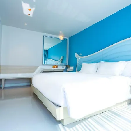 Centara Sonrisa Residences & Suites Sriracha Si Racha Exterior photo