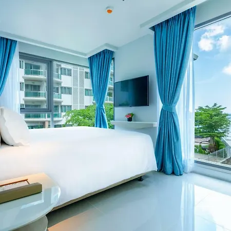 Centara Sonrisa Residences & Suites Sriracha Si Racha Exterior photo